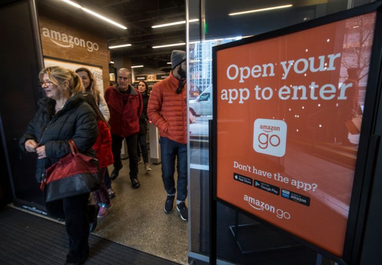 Amazon Plans to Open More Cashier-Free Stores in 2018