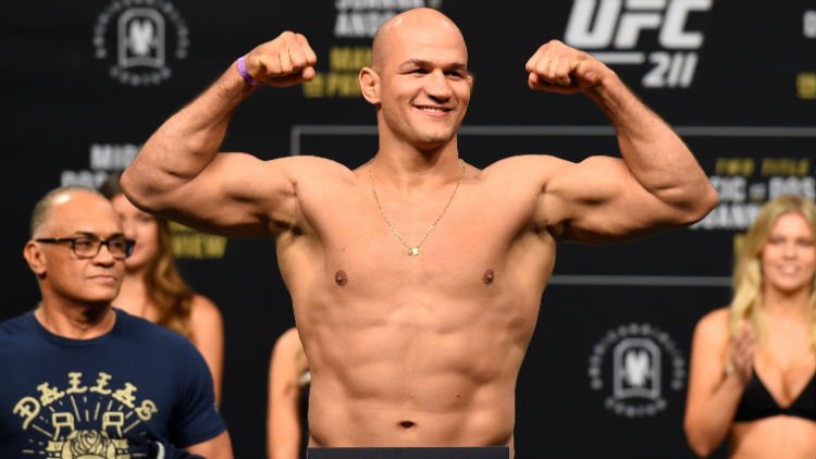 5 Things You Might Not Know About Junior dos Santos