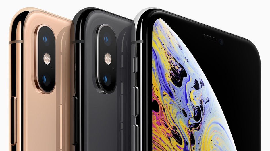 Apple iPhone XS in 3 colors