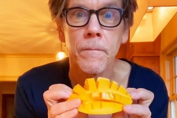 Kevin Bacon Singing Beyoncé Song With Goats Is a Vibe