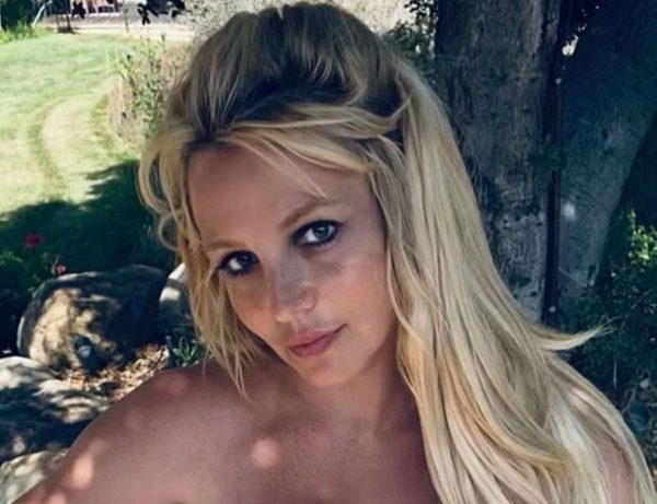 Britney Spears Nips Out in Topless Instagram Pic - Mandatory