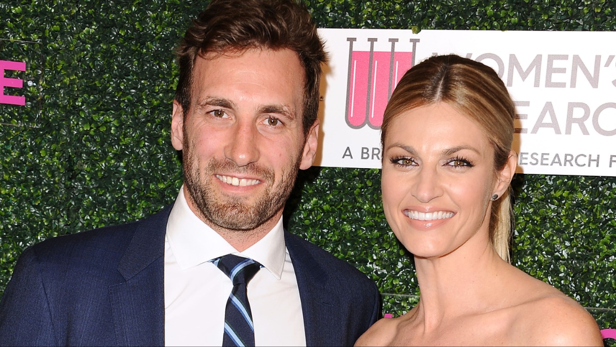 Who Is Erin Andrews’ Husband, Jarret Stoll, & What Is Their