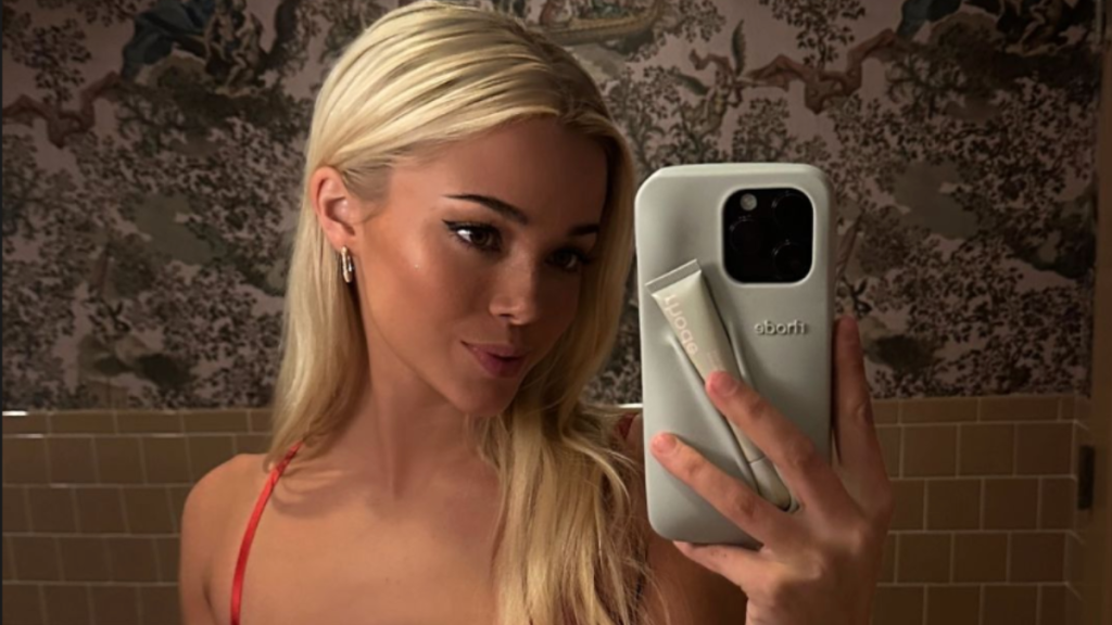 Livvy Dunne Paul Skenes Rookie of the Year Award