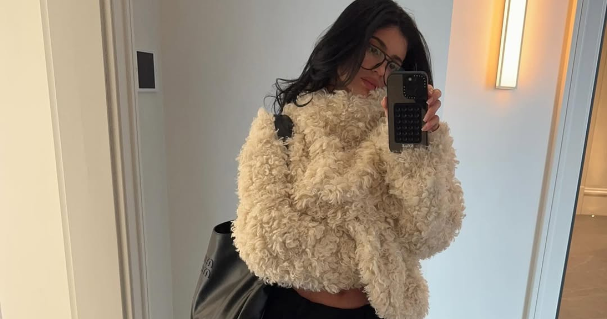 Kylie Jenner’s Surprise From Nieces Is Too Sweet To Miss - Mandatory