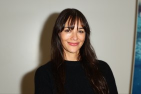 Who Is Rashida Jones' Boyfriend, Ezra Koenig & What Is Their Relationship History?