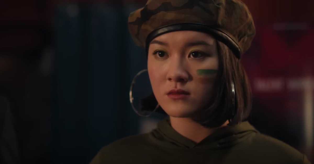 Who Is Esther In Xo Kitty Season 1