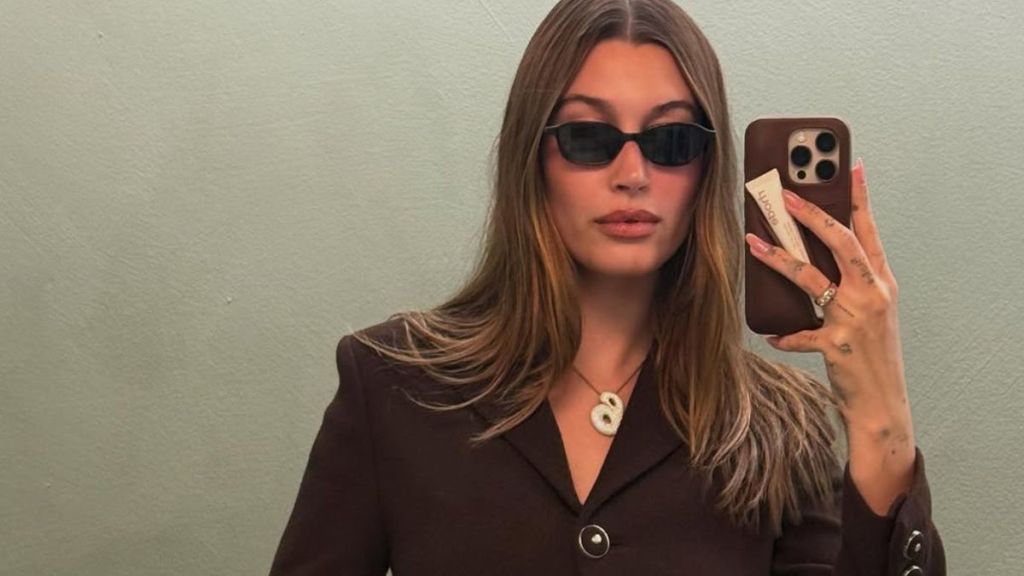 Hailey Bieber Beverly Hills