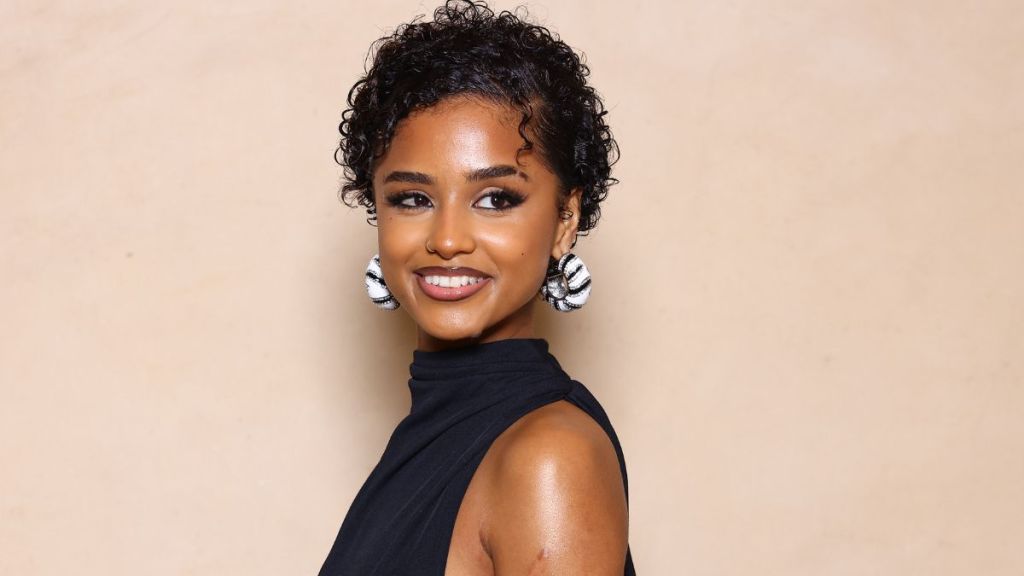 Tyla Jacquemus fall 2025 show