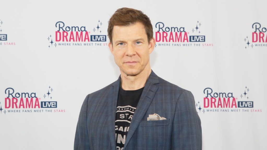 Ugly Betty Star Eric Mabius Reportedly Arrested for Battery Charges