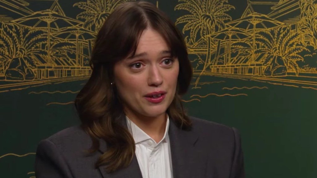 The White Lotus Star Aimee Lou Wood’s Comments About Her Teeth Explained