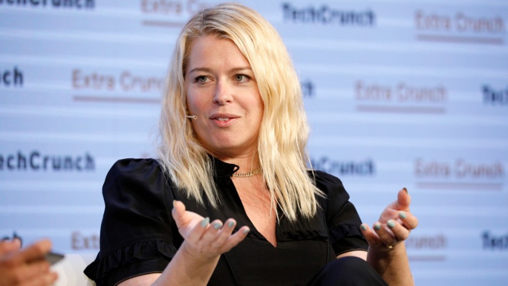 Michelle Trachtenberg Facetimed Amanda de Cadenet Before Her Death