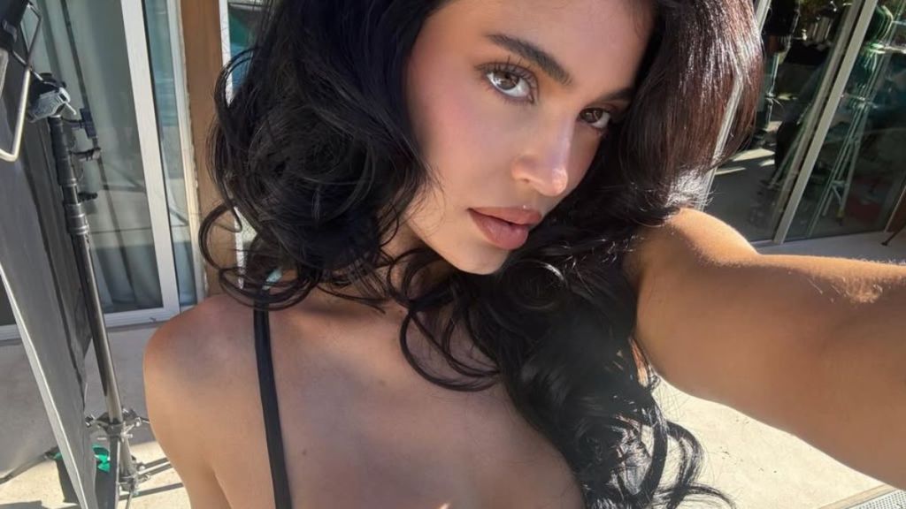 Kylie Jenner hairstylist Jesus Guerrero