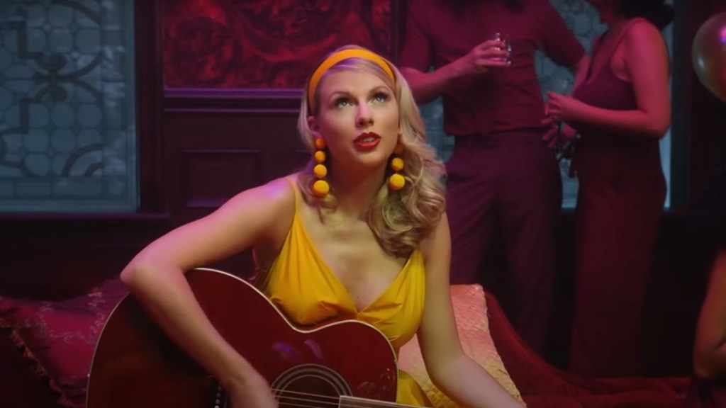 Fans Think Taylor Swift Will Feature On Barcelona's El Clasico Kit