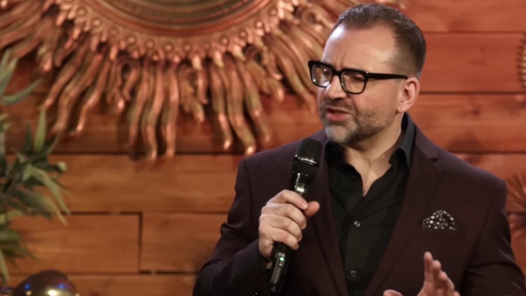 Fans Think Joe DeVito & Danny DeVito Are Related