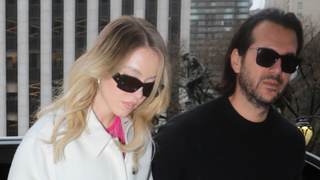 Why Fans Think Sydney Sweeney Split With Jonathan Davino Because of Her Career