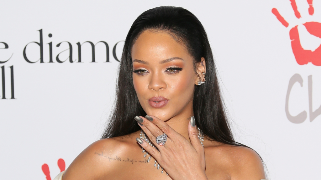 Rihanna diamond Ring