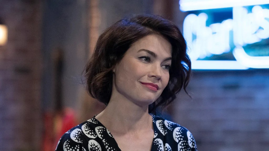 Why General Hospital Fans Think Rebecca Herbst’s Elizabeth Is Leaving