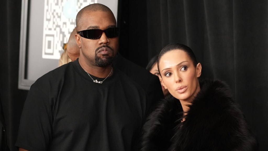 kanye west bianca censori