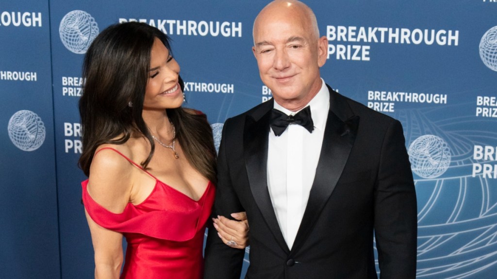 Jeff Bezos Face Plants After Blue Origin Reaches Back to Earth