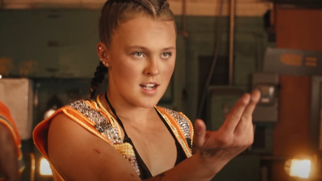 JoJo Siwa Comes Out as Queer on Celebrity Big Brother