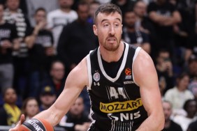 Who Is Frank Kaminsky's Wife, Ashley Brewer & What Is Their Relationship History?