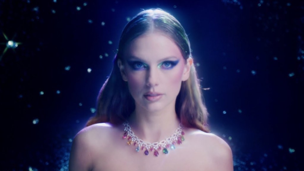 Taylor Swift Shades Kanye West in Ed Sheeran's Throwback Jam Jar Photo