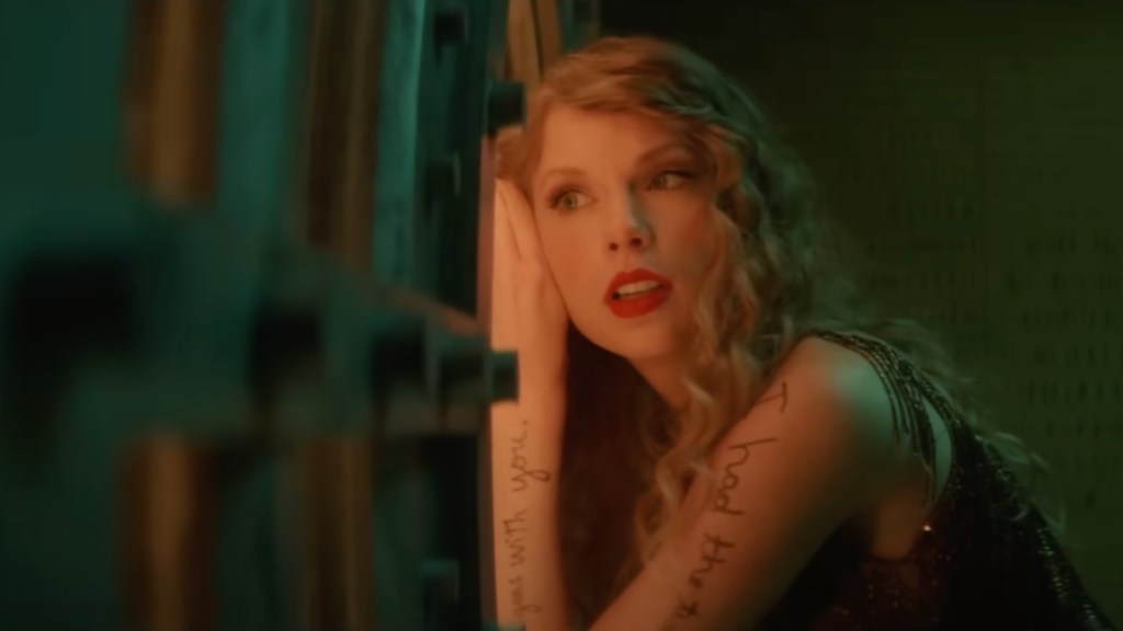 Donald Trump Mocks Taylor Swift During Eagles Meet at White House