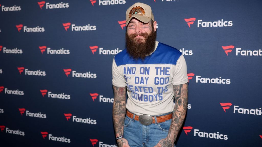 post malone rumored gf girlfriend paris christy lee split fiancee