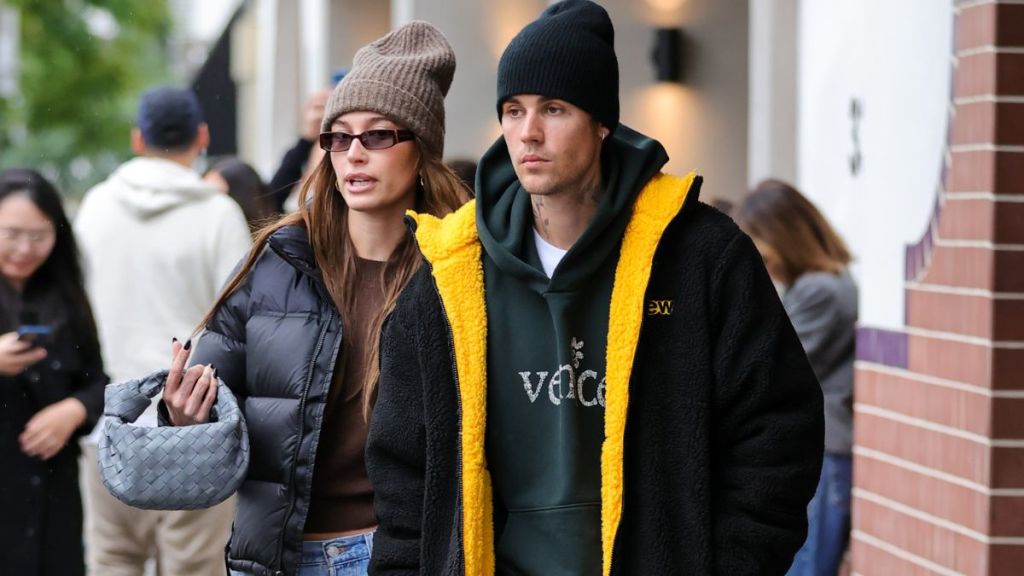 Hailey Bieber Justin Bieber SKYLRK