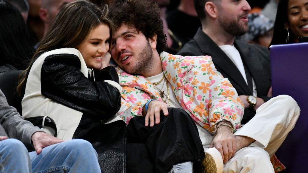 Selena Gomez Knicks game