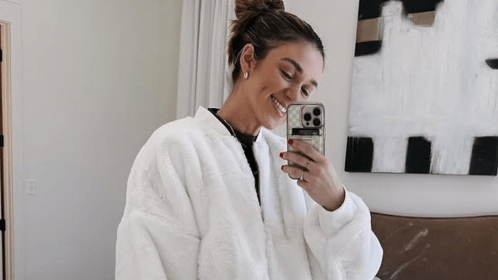 Who Is Sadie Robertson's Husband? Christian Huff's Job & Kids