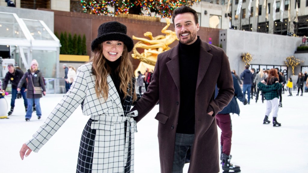 Adam Woolard Hannah Brown fiance