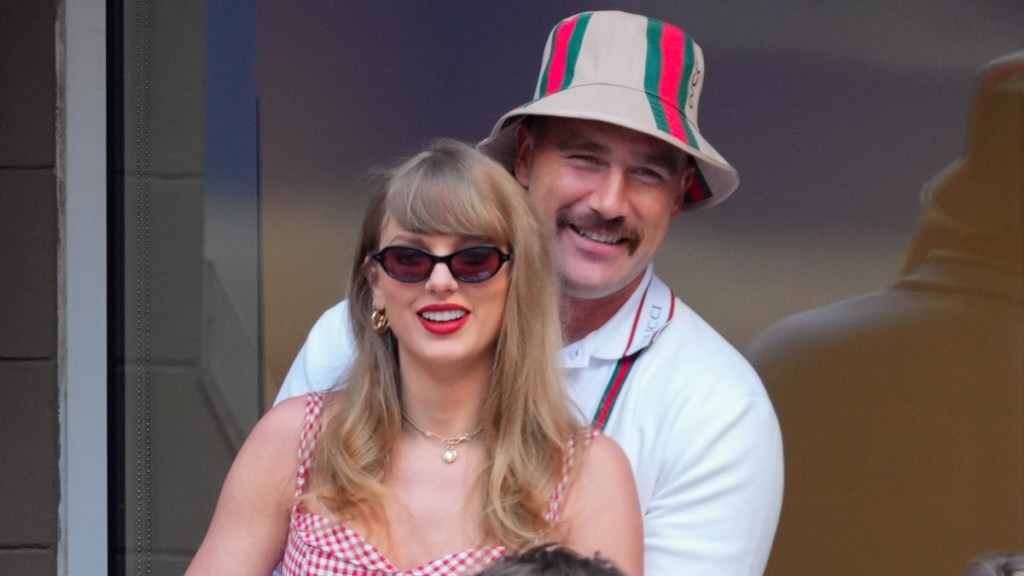 Fans Think Taylor Swift & Travis Kelce Are Living Together in Miami