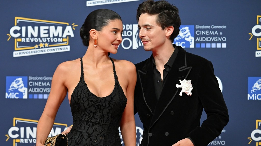 timothee chalamet kylie jenner