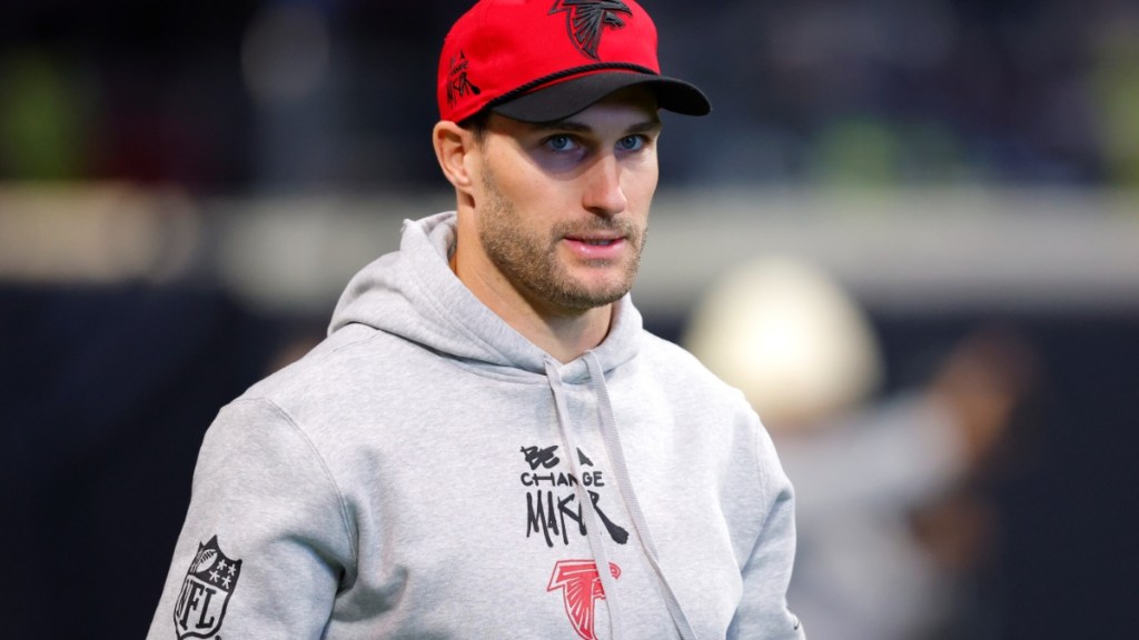 Kirk Cousins Comments on Travis Kelce's Back Hair & Taylor Swift