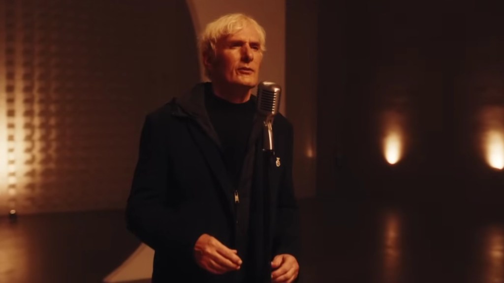 Michael Bolton Details His Brain Cancer Diagnosis