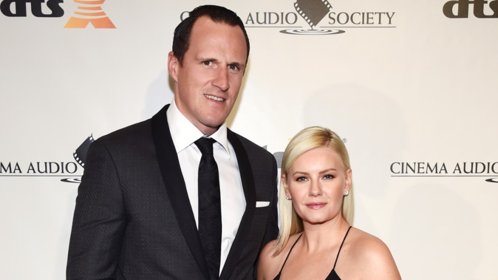 Who Is Dion Phaneuf's Wife, Elisha Cuthbert & How Many Kids Do They Have?