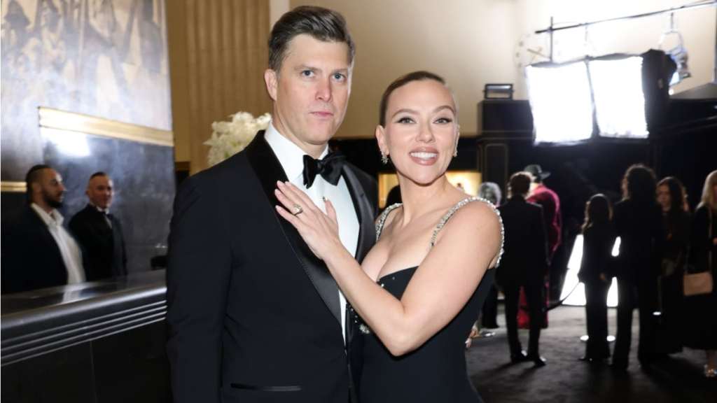 Scarlett Johansson Doesn't Kiss Colin Jost in SNL Promo