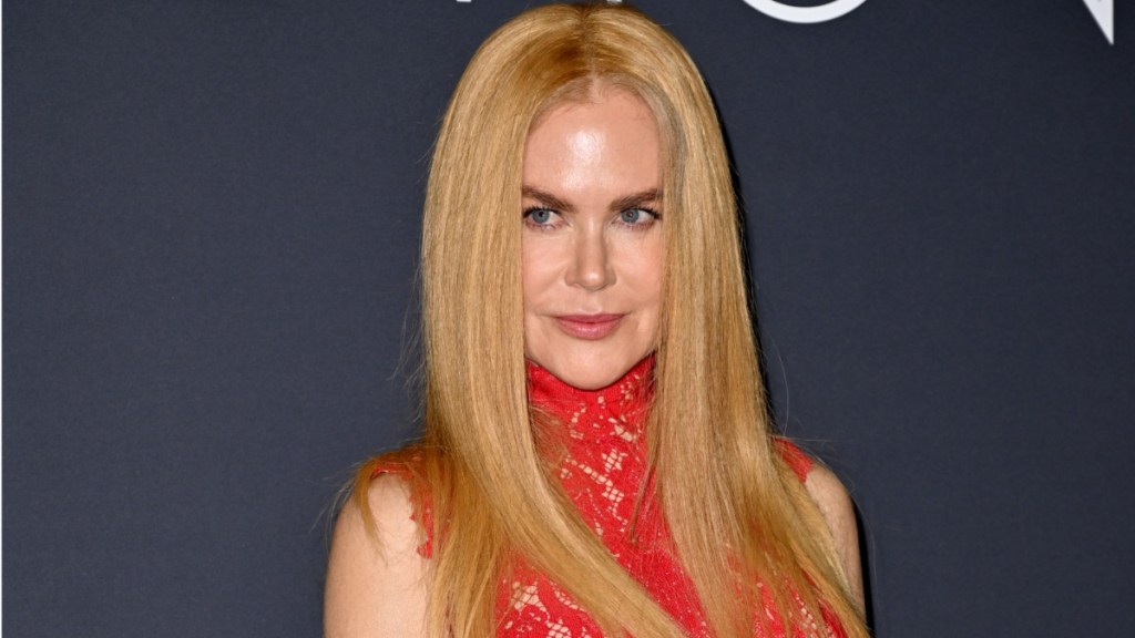 Nicole Kidman Faces Wig Mishap at Cannes 2025