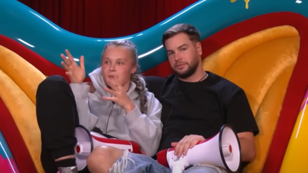 JoJo Siwa Shares Kiss With Chris Hughes, Seemingly Confirming Romance