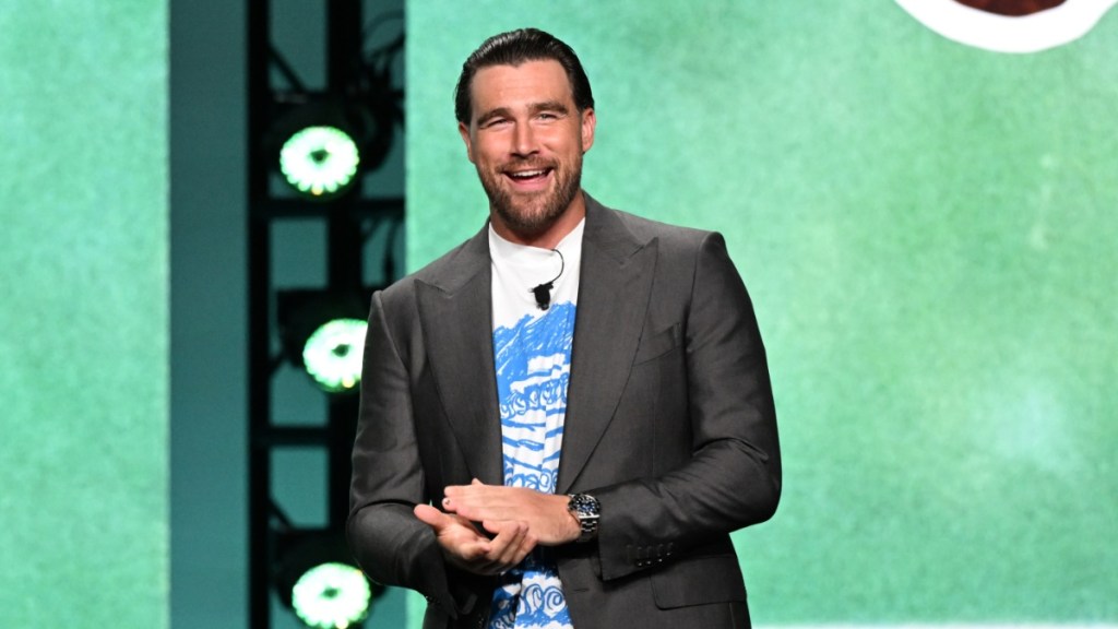 Fans Thank Taylor Swift for Travis Kelce's Weight Loss