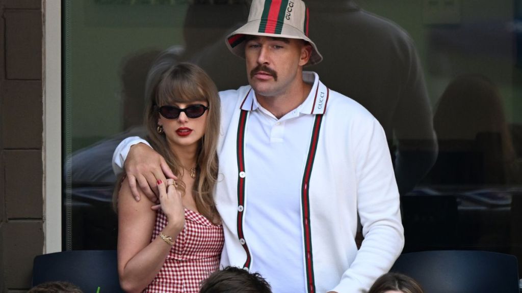 Taylor Swift Travis Kelce