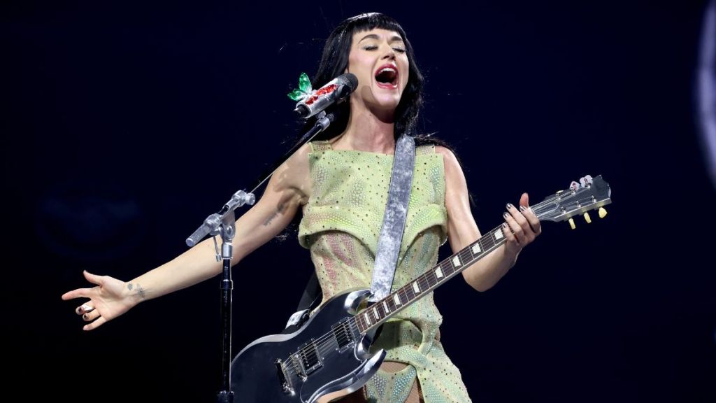 Katy Perry Lifetimes Tour