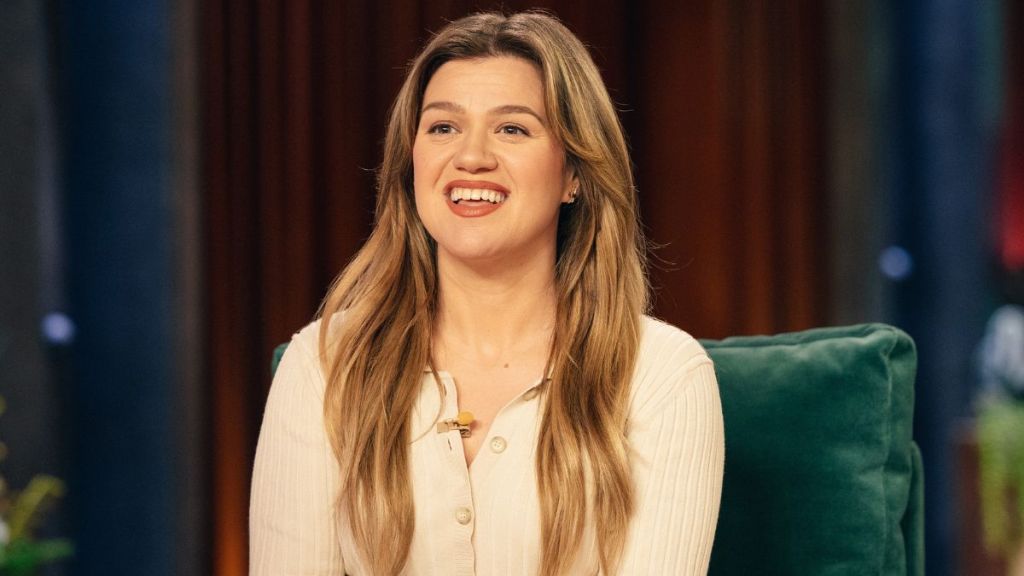 Kelly Clarkson show weight loss