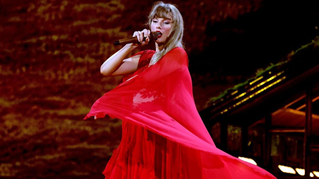 Taylor Swift's Catalog Sees Big Boost After Singer Buys Back Masters