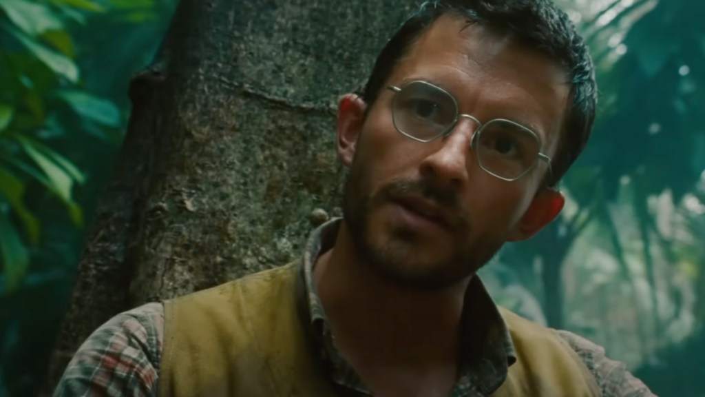 Jonathan Bailey Almost Kisses Jimmy Fallon During Interview