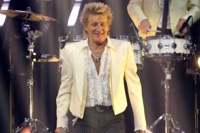 Rod Stewart Cancels His Concert Due to Health Concerns