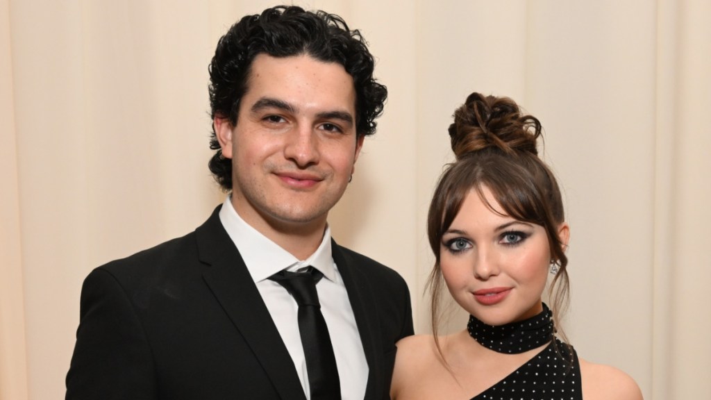 Who Is Samantha Hanratty's Husband, Christian DeAnda & What Is Their Relationship History?