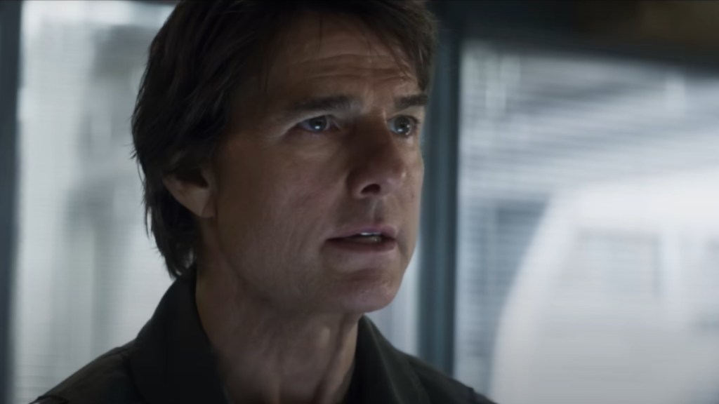 Fans Search ‘Tom Cruise Coconut Cake’ As His $130 Tradition Resurfaces