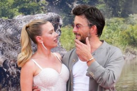 Scarlett Johansson & Jonathan Bailey Lock Lips Again at Jurassic World Rebirth NYC Premiere